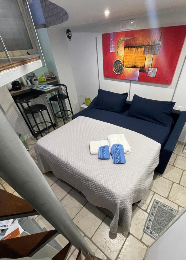 Loft 24 Bed & Breakfast Brindisi Exterior photo